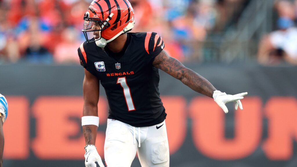 Ja’Marr Chase expects to play today for Bengals vs. Packers Ja'Marr Chase expects to play today for Bengals vs. Packers