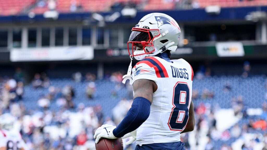 NFL 2025 Week 8 Start ‘Em Sit ‘Em: Stefon Diggs blowup spot NFL 2025 Week 8 Start 'Em Sit 'Em: Stefon Diggs blowup spot