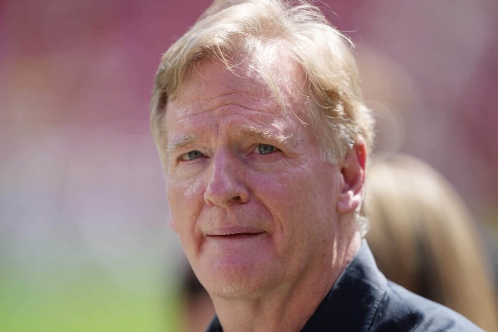 NFL sends memos reminding league personnel of gambling policy in wake of NBA scandal NFL sends memos reminding league personnel of gambling policy in wake of NBA scandal