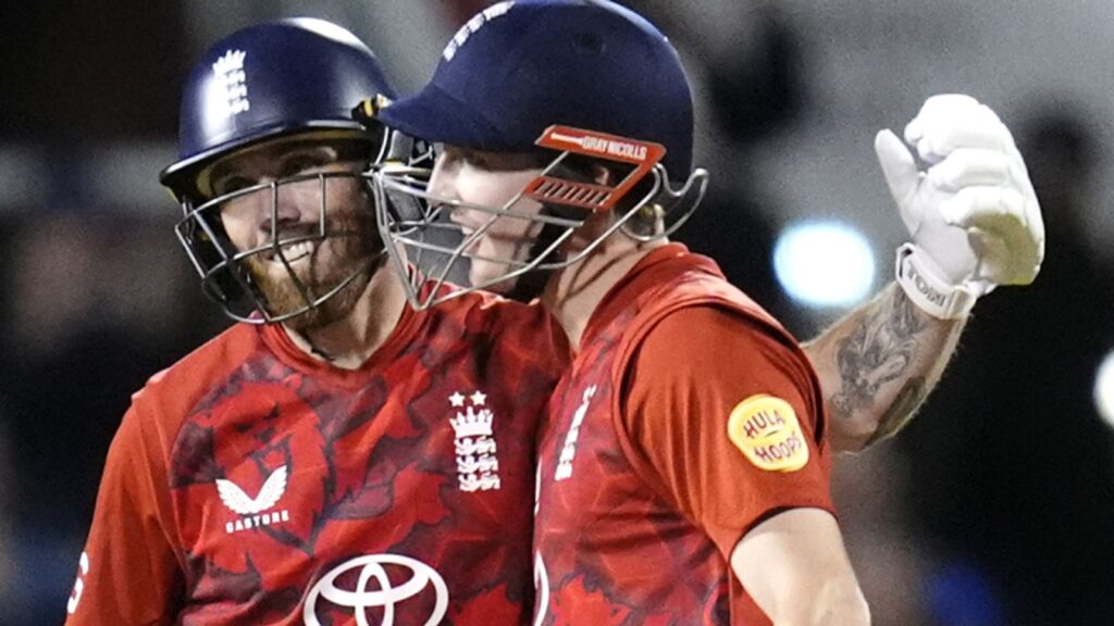 New Zealand vs England second T20I: Phil Salt and Adil Rashid lead tourists to record 65-run victory at Hagley Oval | Cricket News Phil Salt is congratulated by Harry Brook after England sensational 304-2 against South Africa in the second T20 international