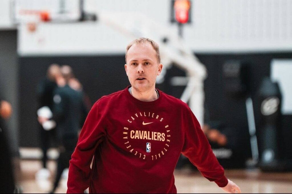 Portland Fire name Cavs’ assistant Alex Sarama first coach in franchise history Portland Fire name Cavs’ assistant Alex Sarama first coach in franchise history