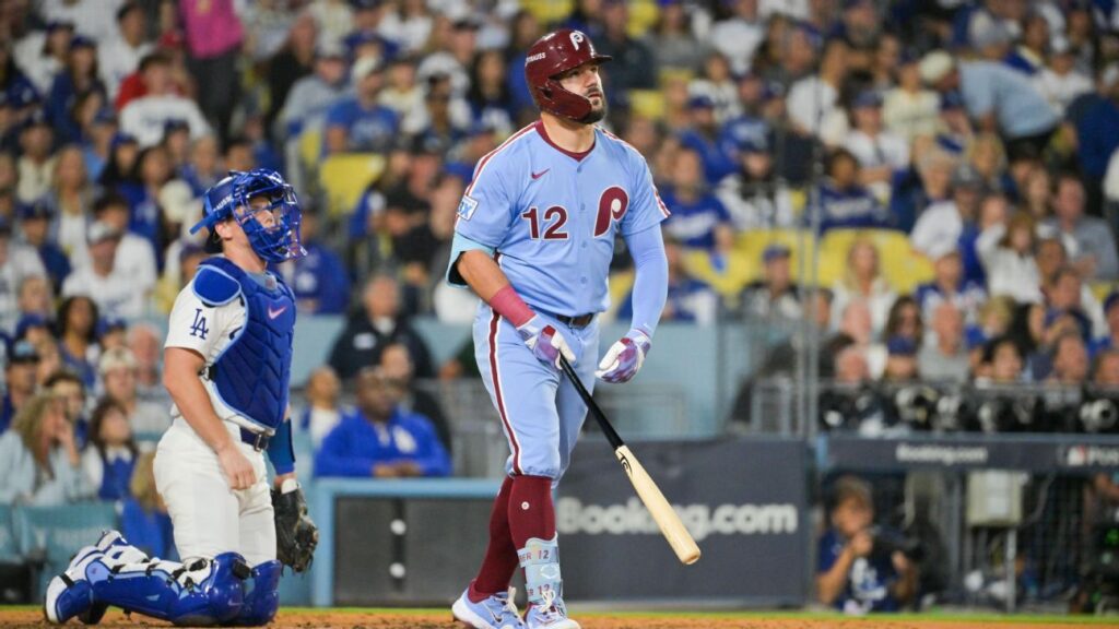 Schwarber homers twice as Phillies avoid sweep in Game 3 of NLDS