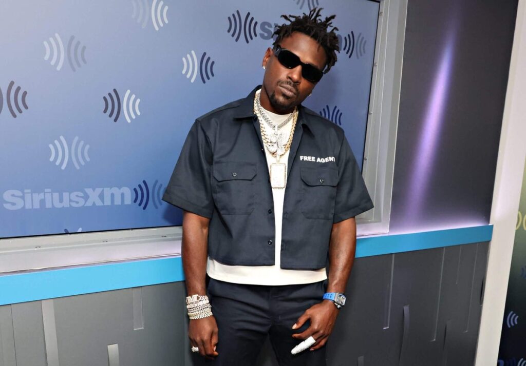 Antonio Brown pleads not guilty in Miami attempted murder case Antonio Brown pleads not guilty in Miami attempted murder case