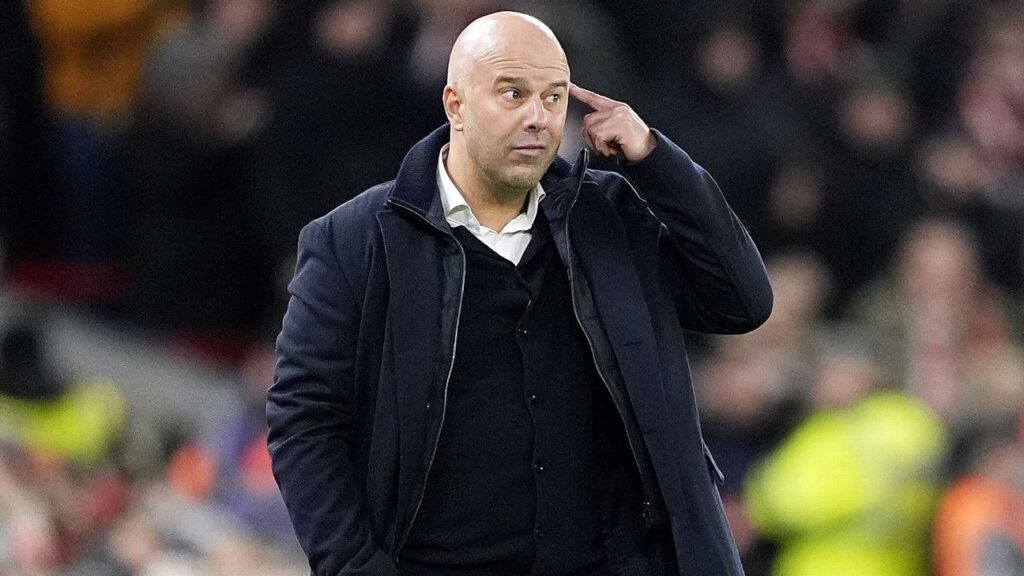 Arne Slot to Liverpool players: ‘Reward ourselves’ in positive moments Copy Link