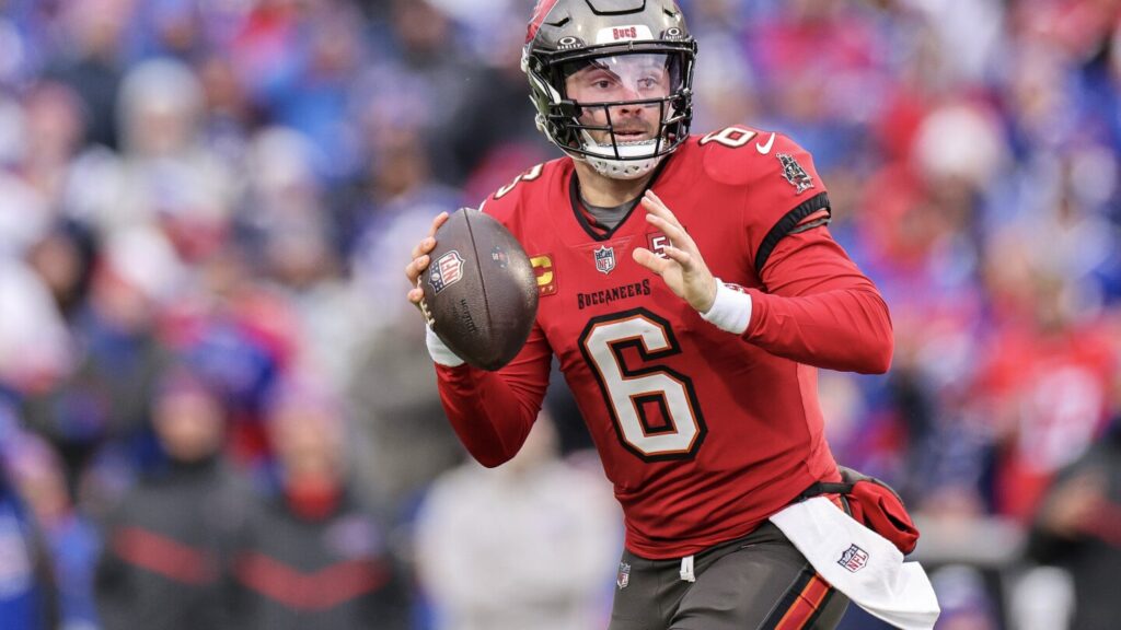 Baker Mayfield saw a positive difference in Bucs’ offensive mentality Baker Mayfield saw a positive difference in Bucs' offensive mentality