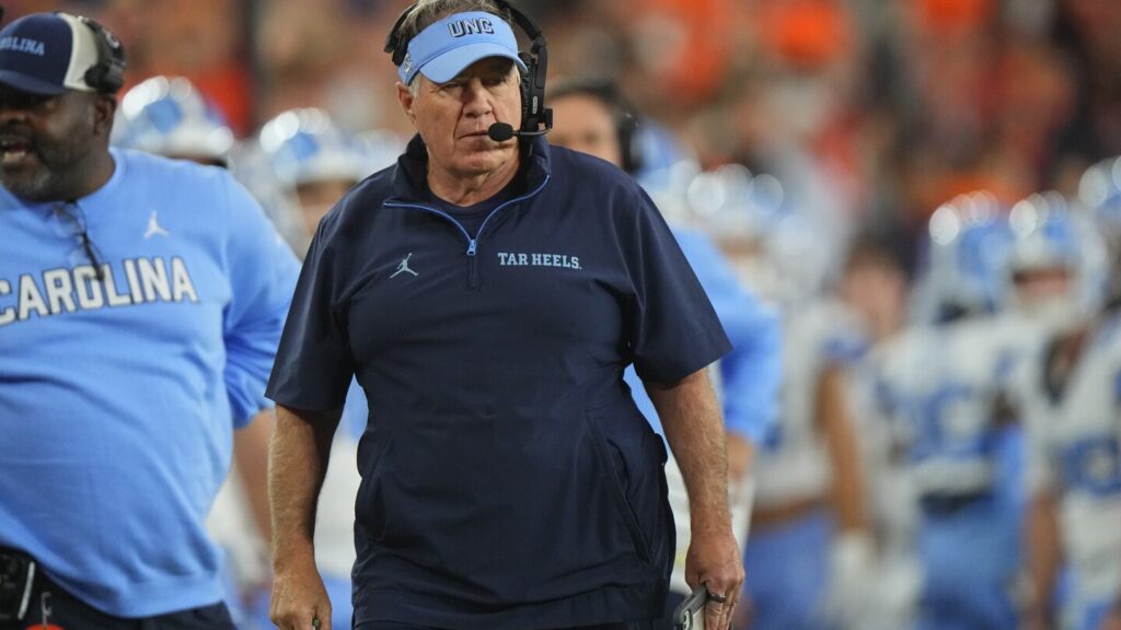 Bill Belichick says he will not pursue any NFL head-coaching vacancies Bill Belichick says he will not pursue any NFL head-coaching vacancies