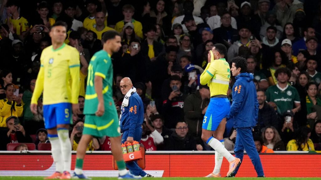 Brazil 2 – 0 Senegal Gabriel was taken off with an injury midway through the second half