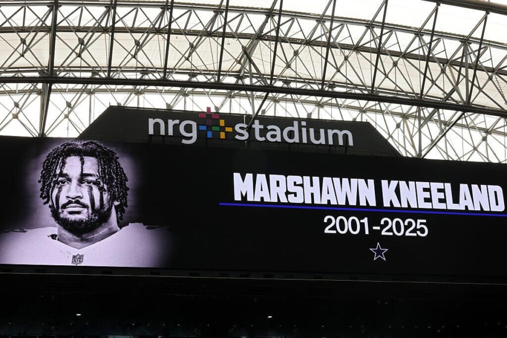 Cowboys pay tribute to Marshawn Kneeland ahead of ‘Monday Night Football’ Cowboys pay tribute to Marshawn Kneeland ahead of ‘Monday Night Football’