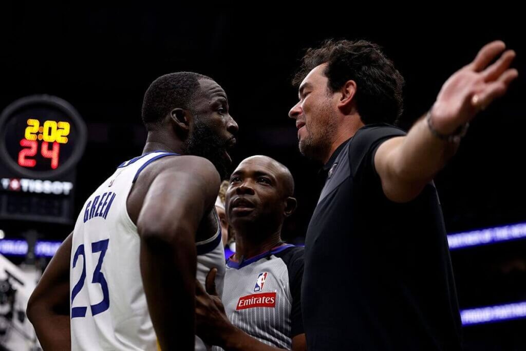 Draymond Green confronts fan during Warriors-Pelicans: ‘He just kept calling me a woman’ Draymond Green confronts fan during Warriors-Pelicans: ‘He just kept calling me a woman’