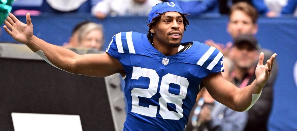 Fantasy Football Rankings & Start/Sit Lineup Advice (Week 12) Fantasy Football Rankings & Start/Sit Lineup Advice (Week 12)