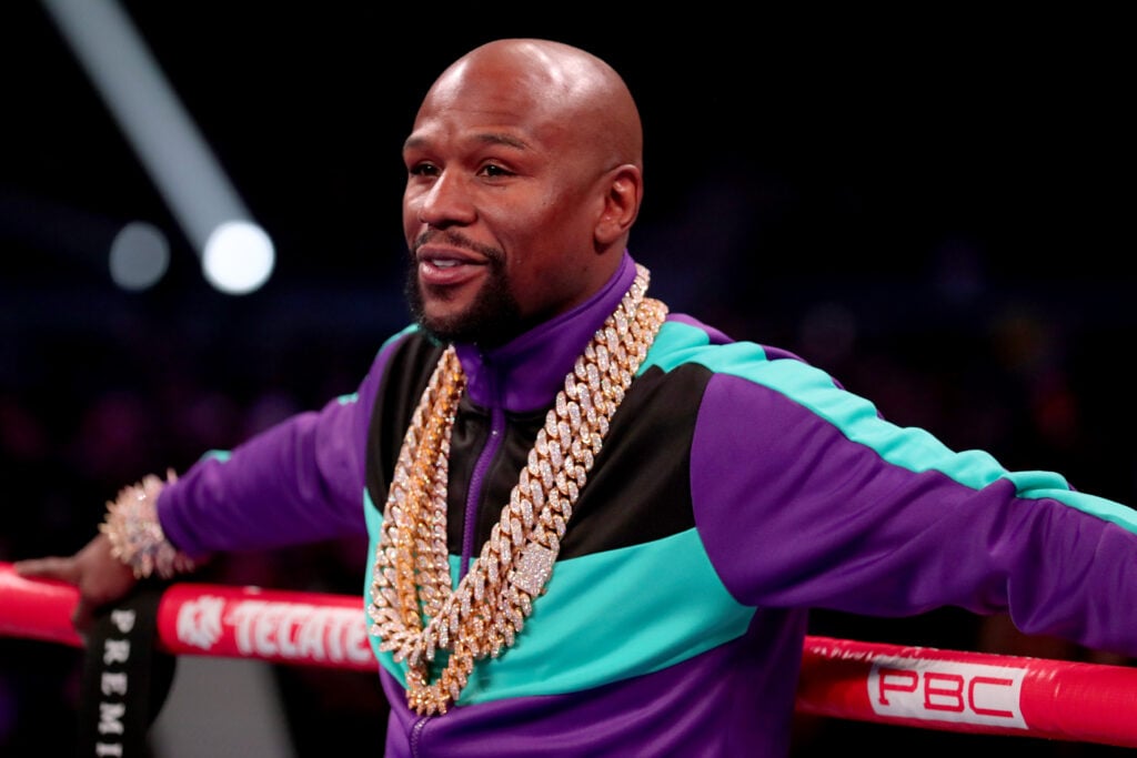 Floyd Mayweather’s tooth was knocked out in giant scare against star who now wears it on a necklace Floyd Mayweather in the ring before a fight between Errol Spence Jr. and Mikey Garcia in March, 2019.