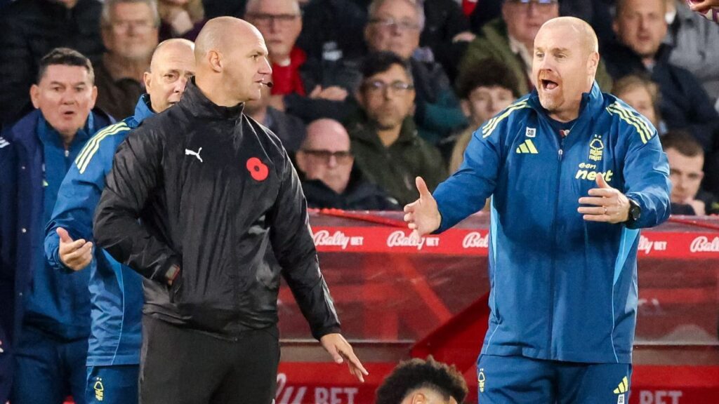 Forest's Dyche fumes at Man United goal, calls for VAR changes