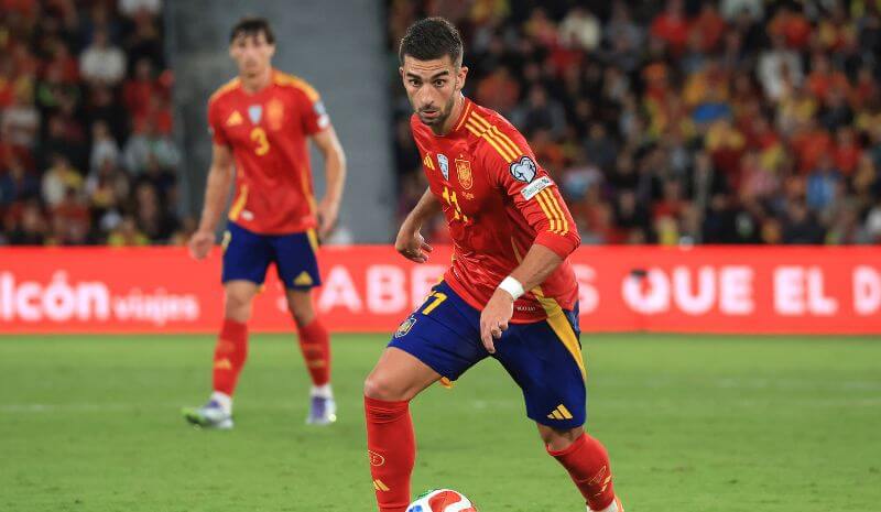 Latest FIFA World Cup Futures, Favorites & Betting Lines Ferran Torres of Spain during the 2026 FIFA World Cup qualifying Group E football match.