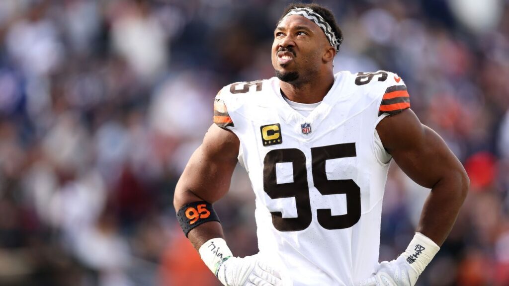 Myles Garrett among best NFL players to play on bad teams Myles Garrett among best NFL players to play on bad teams