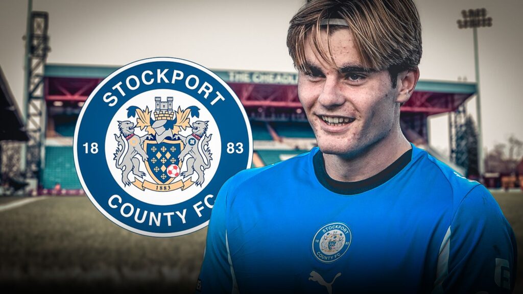 Nathan Lowe, Stockport County