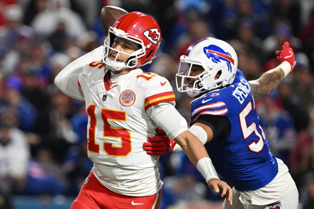 Patrick Mahomes couldn’t solve Bills’ dime defense: NFL Week 9 Quick Outs