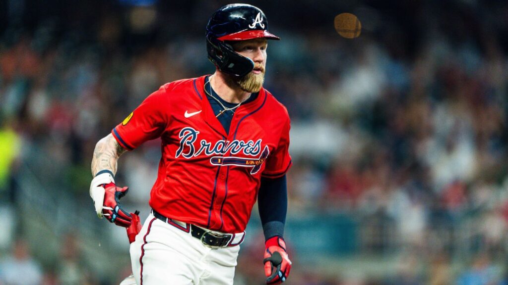 Rays sign free agent Jake Fraley to one-year, $3M contract