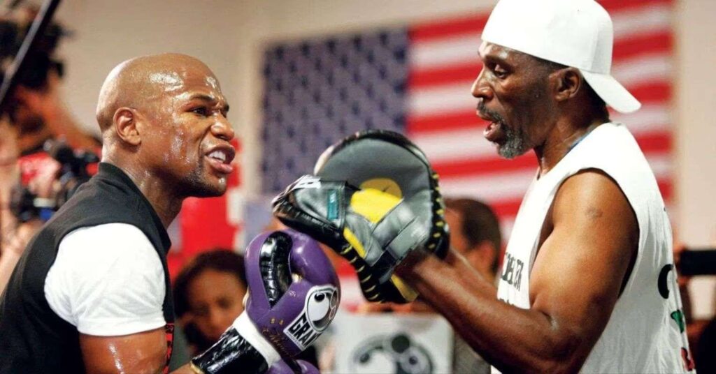 Roger Mayweather believed only one fighter in history was better than Floyd Mayweather Roger Mayweather believed only one fighter in history was better than Floyd Mayweather
