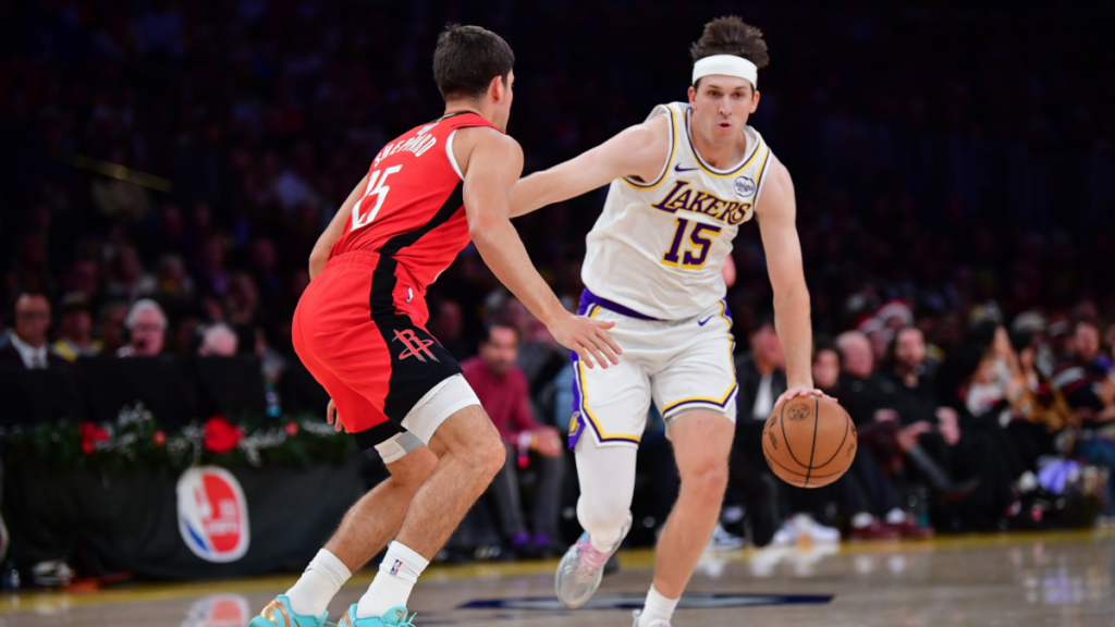 Austin Reaves injury: Lakers star guard (calf) out at least four weeks, per report