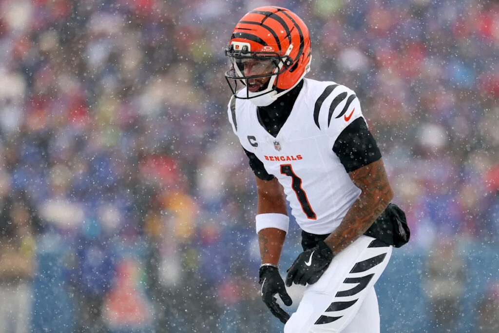 Fantasy Football: 1 Player to watch from each team for every Week 15 game Download app from appStore