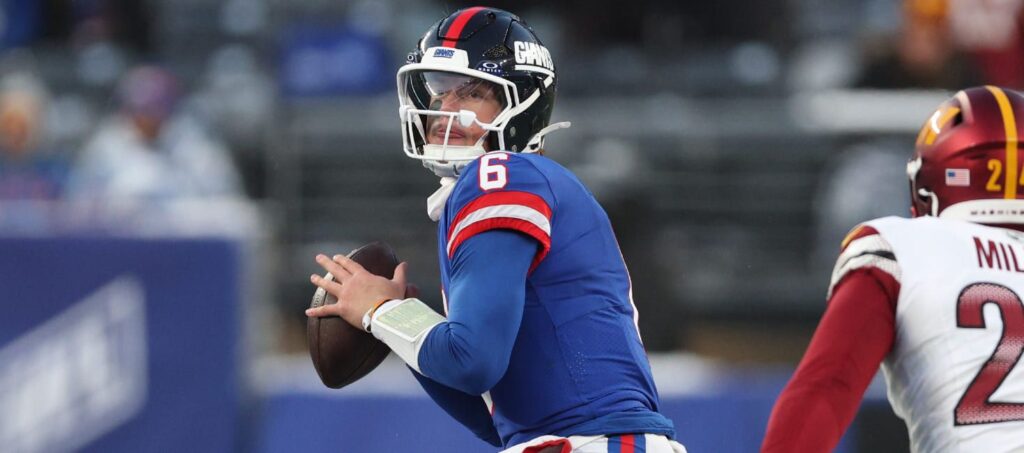 Fantasy Football Points Allowed: Best & Worst Matchups (Week 16) Fantasy Football Points Allowed: Best & Worst Matchups (Week 16)