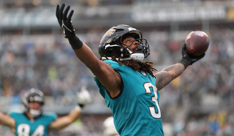 Jets vs Jaguars Predictions, Picks & Best Bets for NFL Week 15 Jacksonville Jaguars wide receiver Jakobi Meyers (3) reacts after scoring.