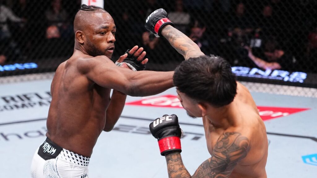 Kape stops Royval in UFC main event, wants shot at Van next Kape stops Royval in UFC main event, wants shot at Van next