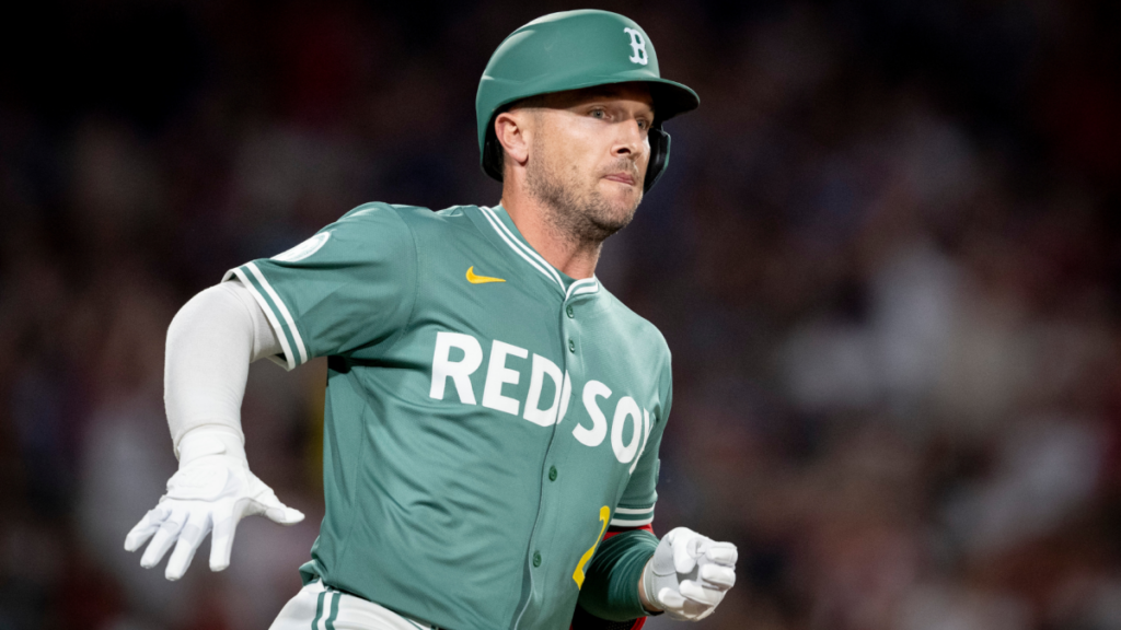 MLB rumors: Blue Jays interested in Alex Bregman; White Sox land Munetaka Murakami