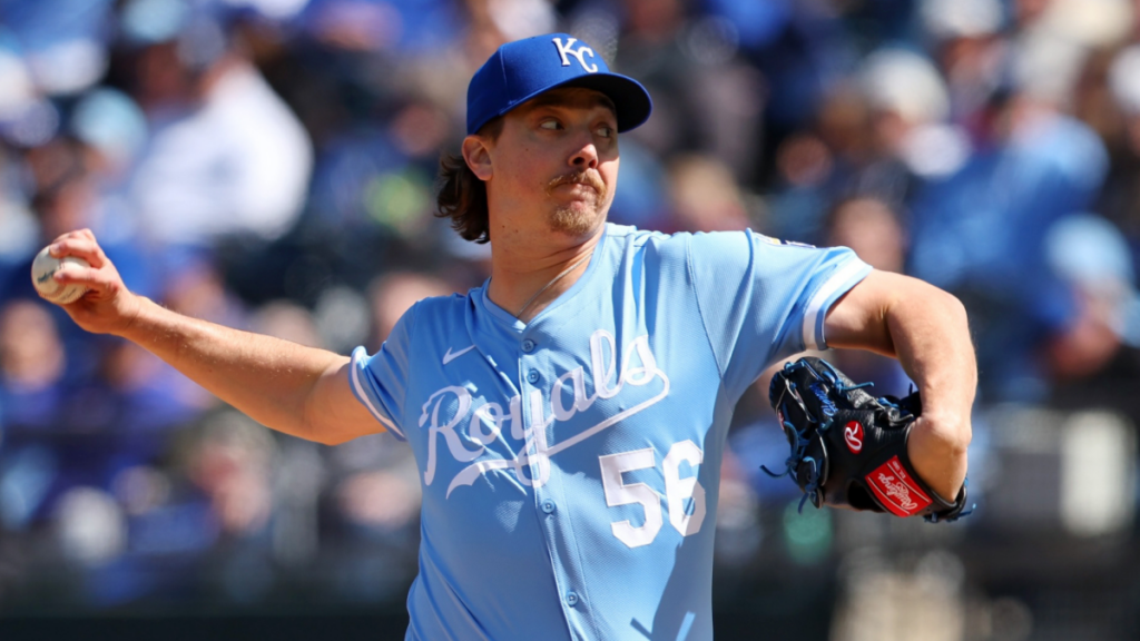 MLB rumors: Cubs sign former top prospect Hunter Harvey; Reds trade for outfielder