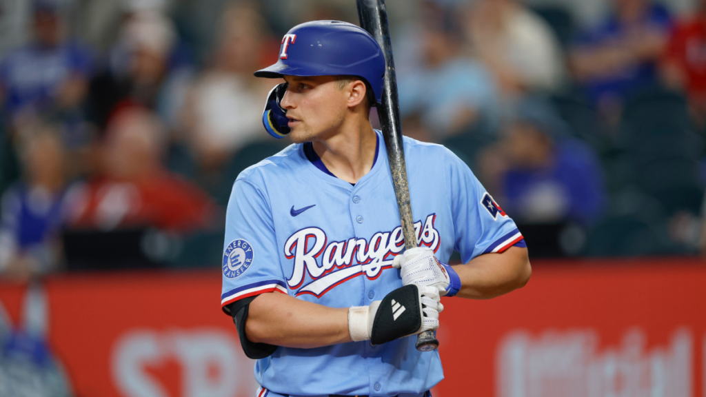 MLB rumors: Diamondbacks bring back Merrill Kelly; Rangers not shopping Corey Seager MLB rumors: Diamondbacks bring back Merrill Kelly; Rangers not shopping Corey Seager