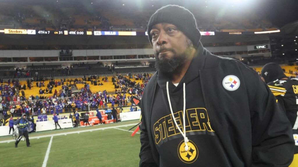Mike Tomlin addresses fans chanting for his firing during Steelers’ loss to the Bills Mike Tomlin addresses fans chanting for his firing during Steelers' loss to the Bills