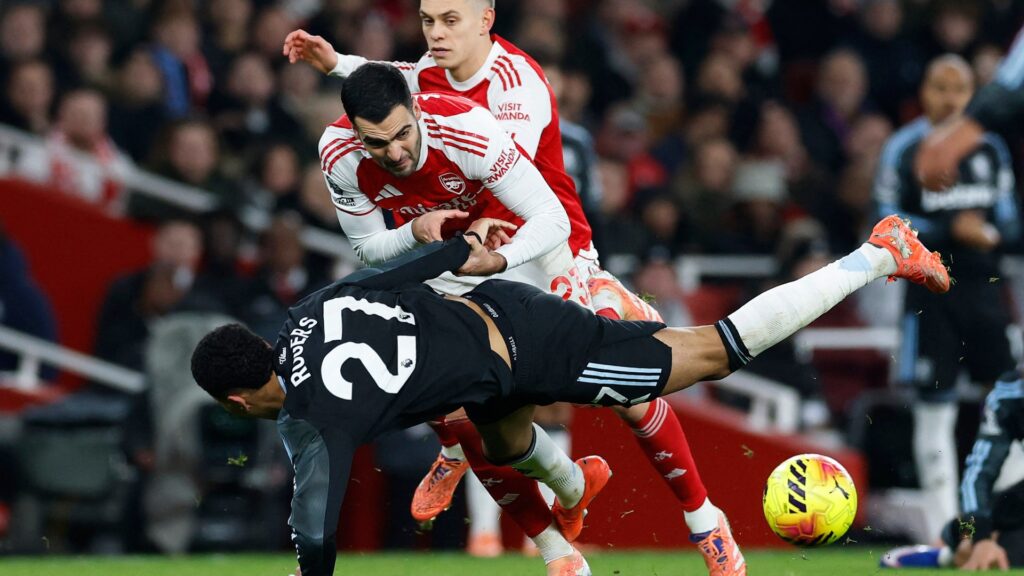 Mikel Merino escapes red card for moment of madness as even Arsenal fans fume 'get him off'