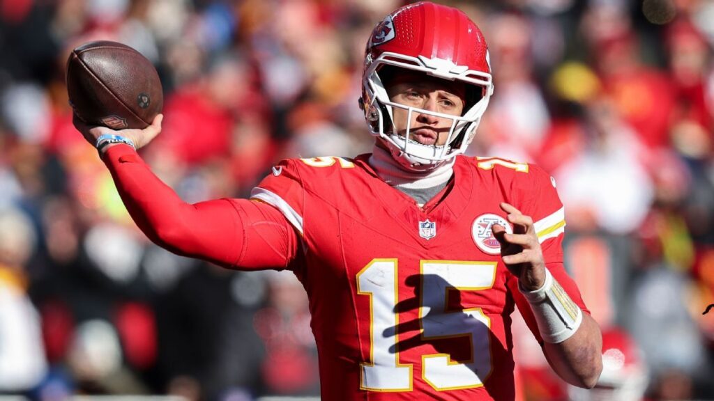 NFL Week 16 latest buzz, questions, news and fantasy tips NFL Week 16 latest buzz, questions, news and fantasy tips