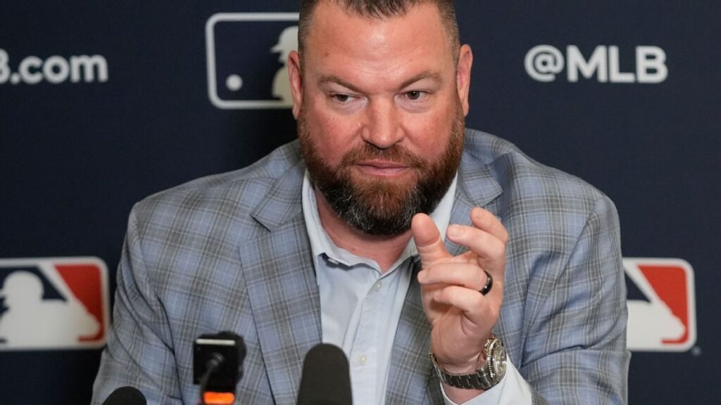 Schneider: Kiner-Falefa shouldn’t be blamed for Game 7 loss Schneider: Kiner-Falefa shouldn't be blamed for Game 7 loss