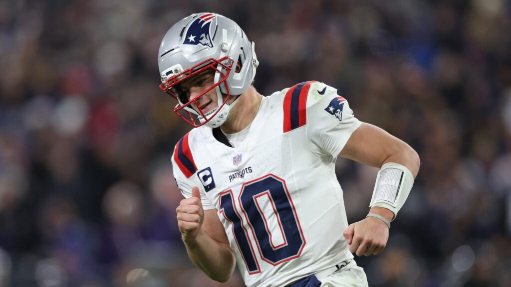 Sunday Night Football: Patriots clinch postseason berth with 28-24 comeback victory over Ravens