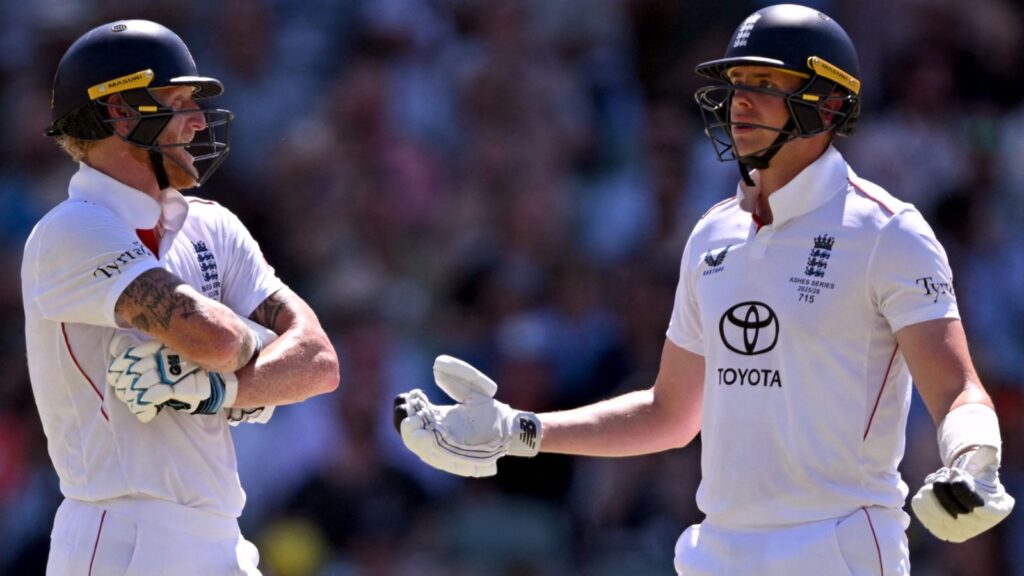 The Ashes LIVE: Woeful England fall to 168-8 amid Snicko controversy