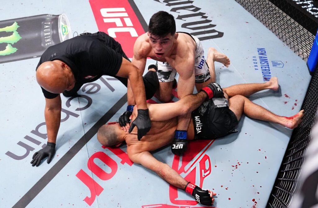 UFC Vegas 112 Bonus Report: Kevin Vallejos one of four ‘POTN’ winners Kevin Vallejos, UFC Vegas 112, Bonus, UFC