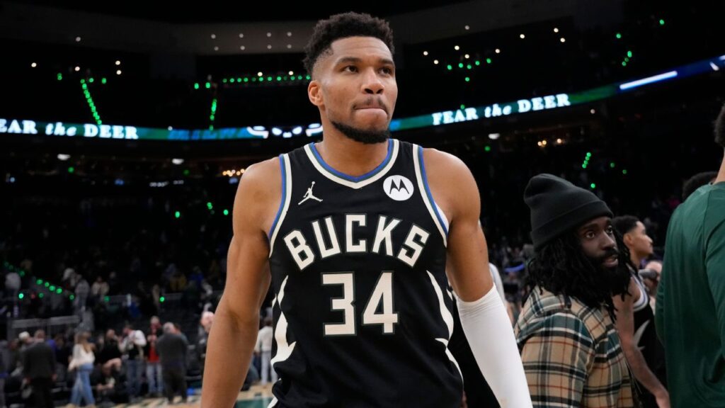 Bucks don’t offer timetable for Giannis Antetokounmpo return Bucks don't offer timetable for Giannis Antetokounmpo return