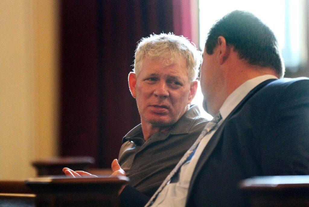 Ex-MLB star Lenny Dykstra faces charges after police find drugs during New Year’s Day traffic stop Ex-MLB star Lenny Dykstra faces charges after police find drugs during New Year’s Day traffic stop