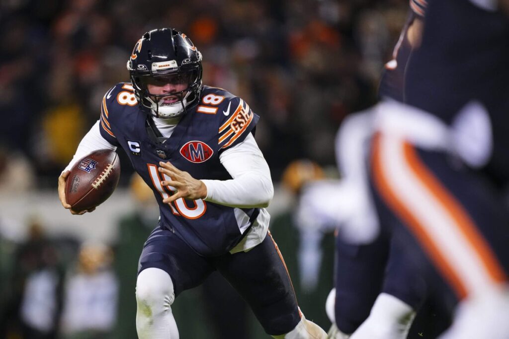 How the Bears snatched wild-card win away from Packers: Watch video