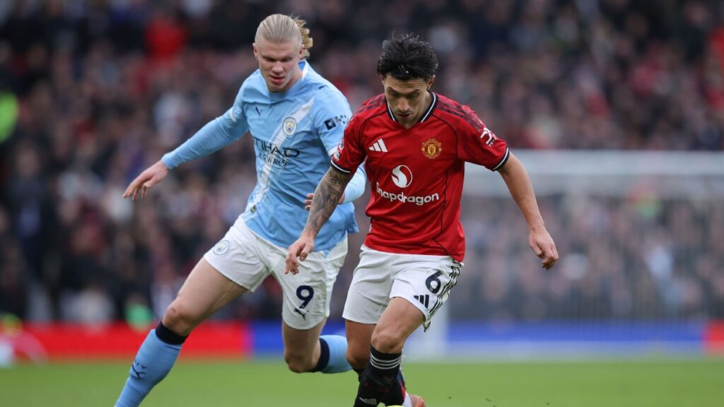 Man United's Lisandro Martinez hits back at Scholes, Butt over 'toddler' criticism