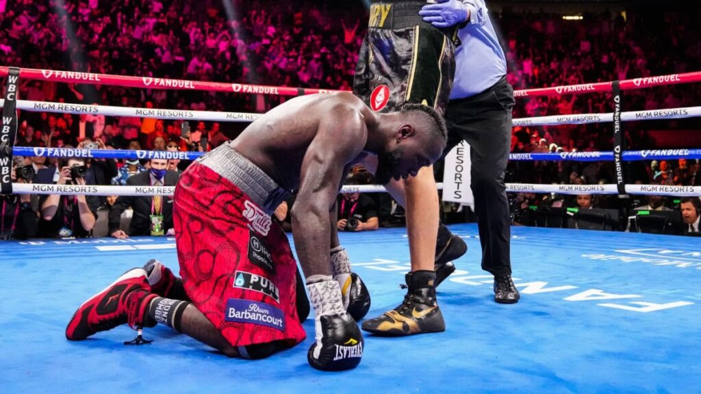 Deontay Wilder down in Fury 3