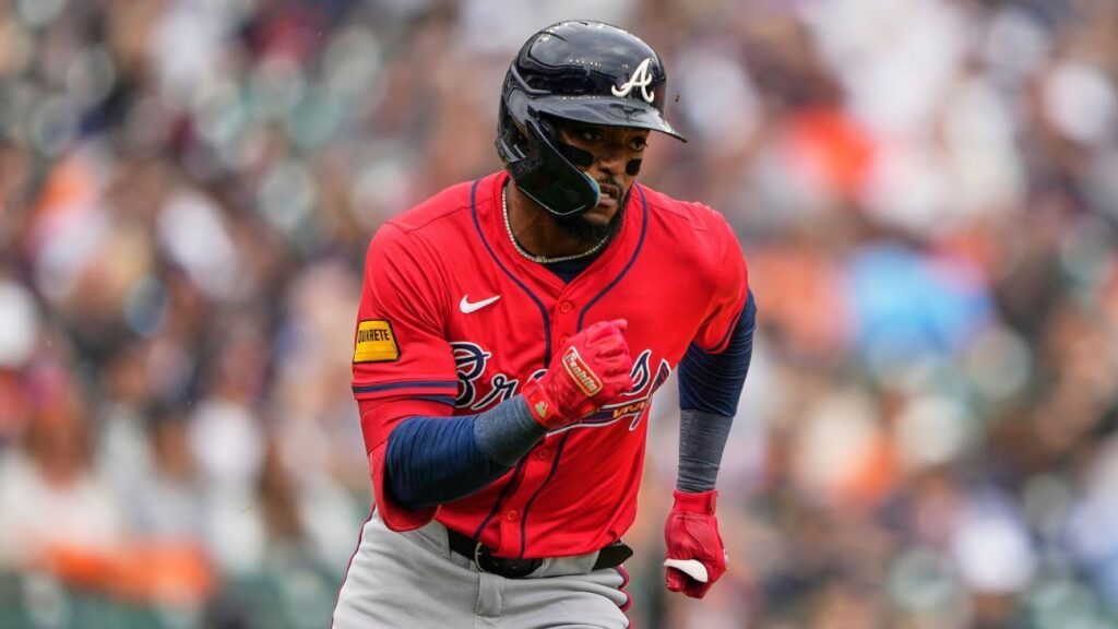 Twins claim infielder Vidal Brujan off waivers from Braves