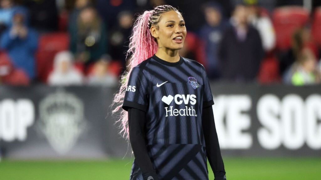 USWNT star Trinity Rodman’s record NWSL deal: What it means for her and the league USWNT star Trinity Rodman's record NWSL deal: What it means for her and the league