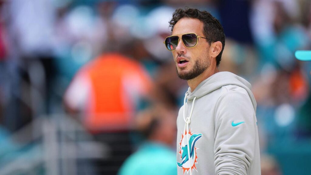 Was Mike McDaniel an 'underrated' head coach for the NFL's Miami Dolphins?