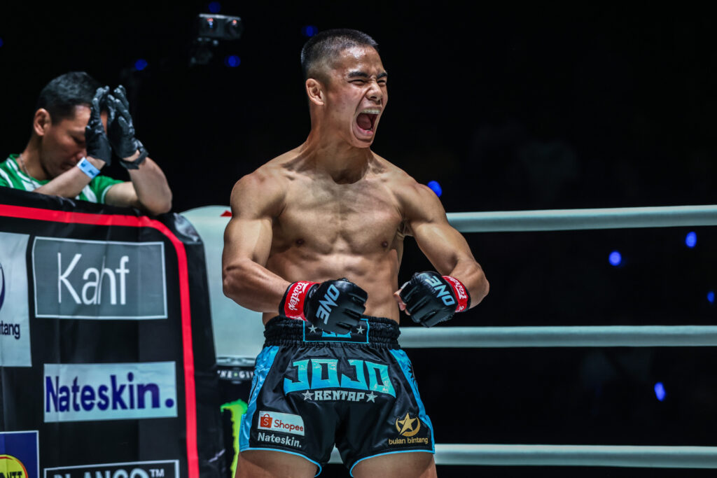 Johan Ghazali credits fighting success to this sport: "95 percent of successful people play"