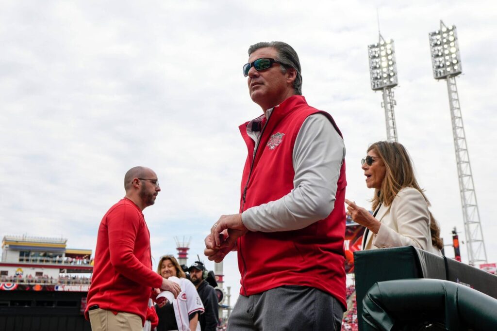 Phil Castellini takes control of Reds; succeeds father, Bob Castellini, in role