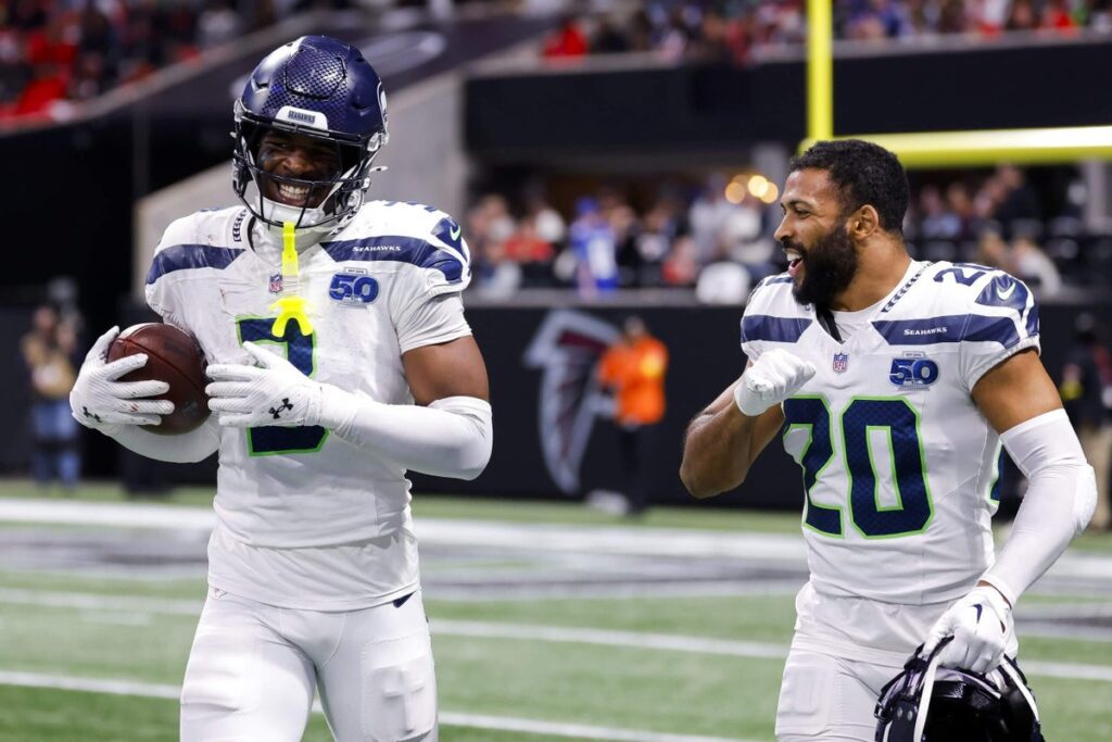 Seahawks safety Nick Emmanwori injures ankle during Super Bowl practice