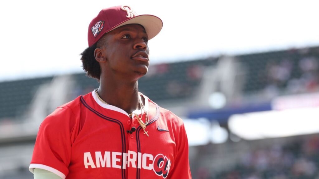 Sebastian Walcott, Rangers top prospect, to have UCL surgery