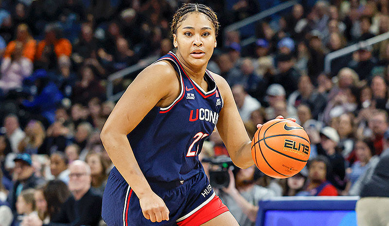 WOMEN’S COLLEGE BASKETBALL ODDS: UCONN CONTINUES TO COAST Sarah Strong UConn Huskies NCAA Women's College Basketball